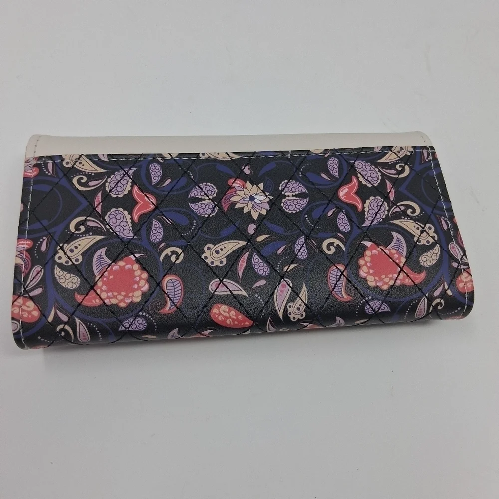 NEW  Love Cream and Multicolor Women's Wallet.    Size 7.5